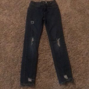 Girls Old Navy distressed jeans